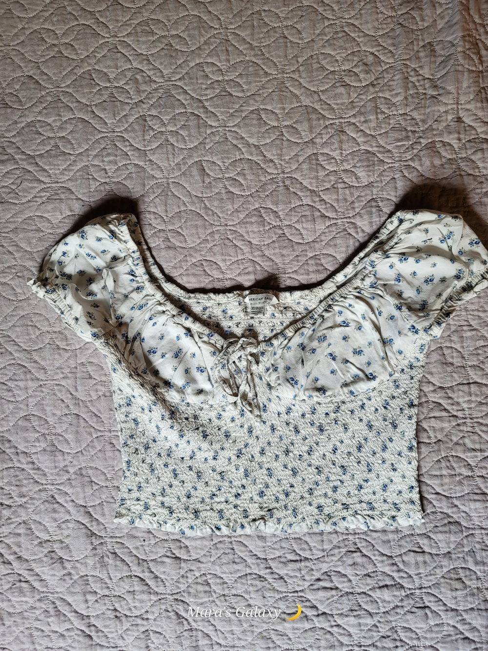 American Eagle Outfitters White Crop Top with Blue Floral Print